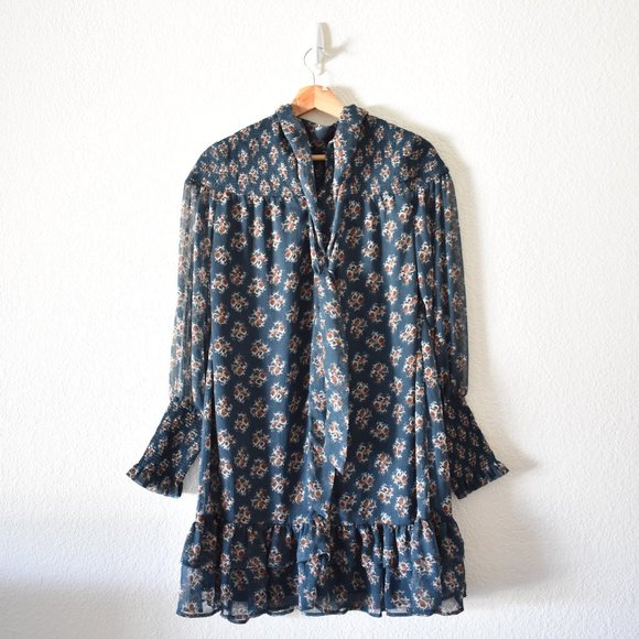 Walter Baker Nessy Mock Neck Dress - Picture 4 of 15